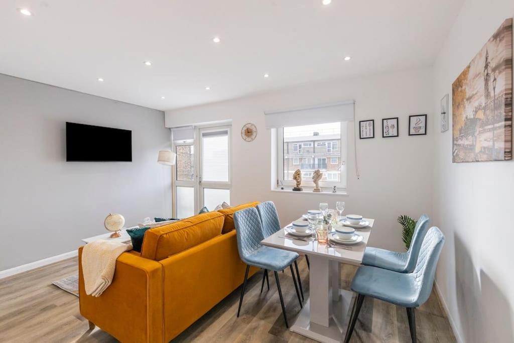 Shard View 2Br Next Tower Bridge Apartment London Bagian luar foto